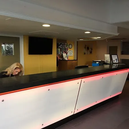 Hotell Quality Leeds Selby 3*